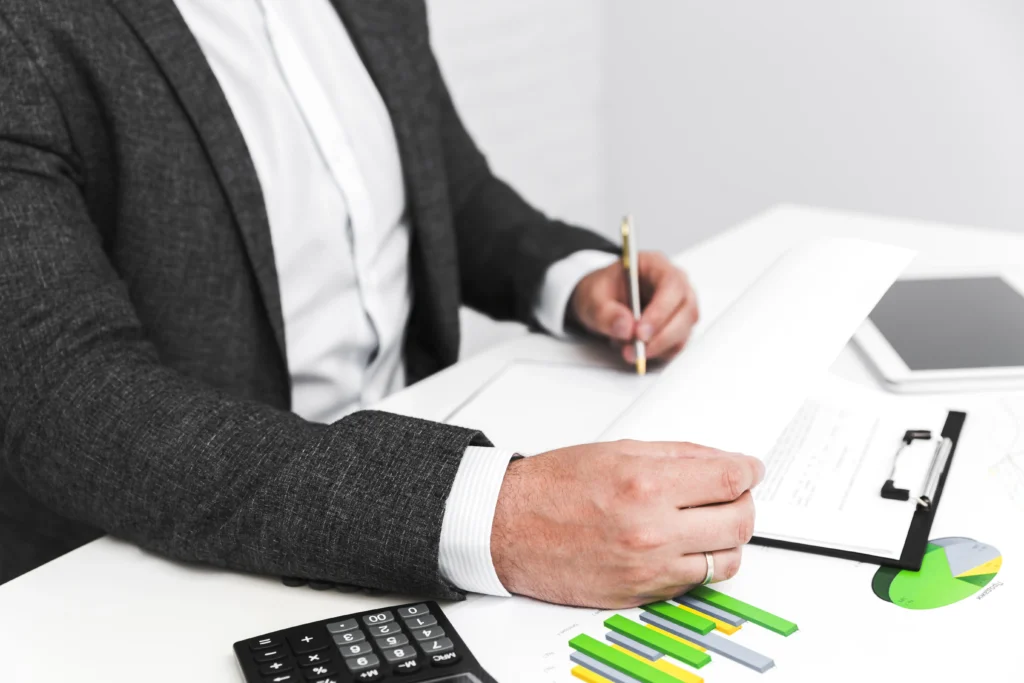¿Cuándo necesitas un asesor fiscal? Situaciones en las que contar con un profesional puede marcar la diferencia
